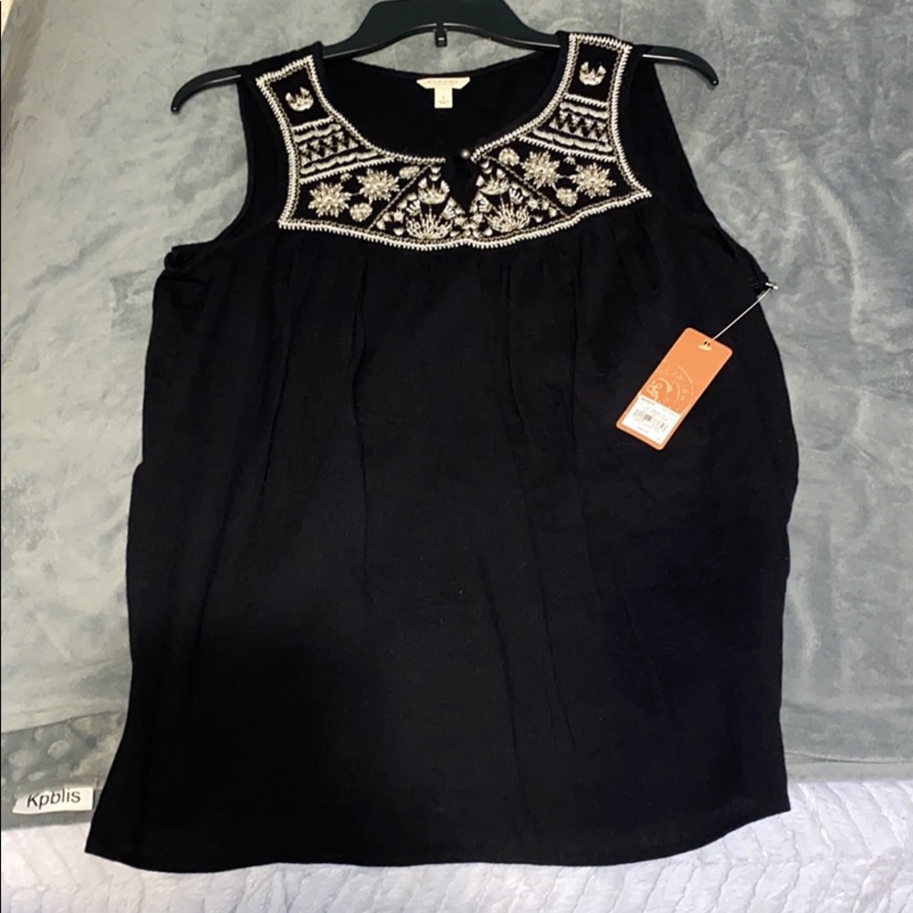 Black tank top